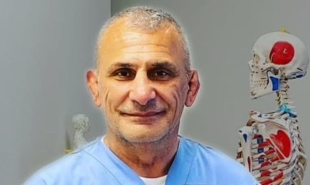 Abe Avoulov - Acupuncturist in Toronto area